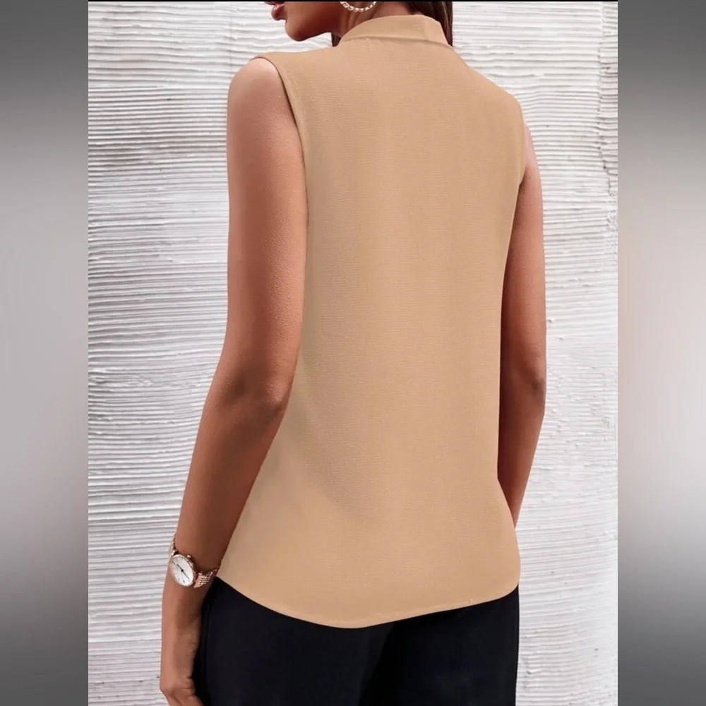 Tan Tanktop - Picture 5 of 8